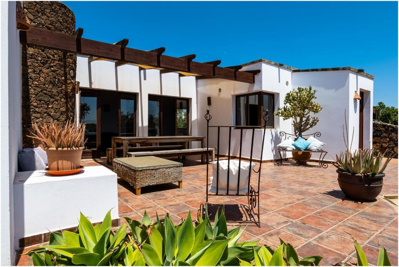 Villa-Mayo - Peaceful Paradise: Lajares Dream Vacation Екстериор снимка